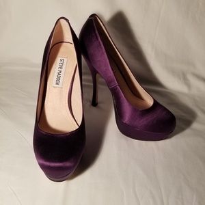 💋NWB Steve Madden Purple Heels